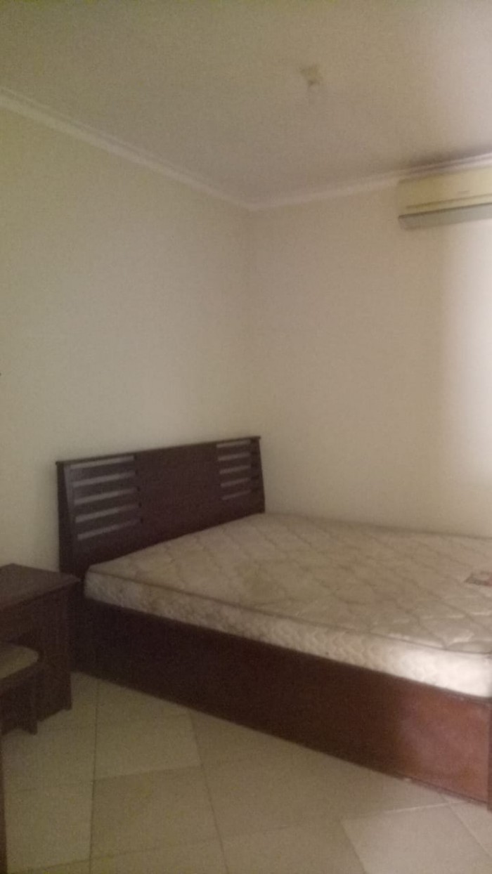 Rumah Dijual Fully Furnished di Cluster Meadow Green Lippo Cikarang 